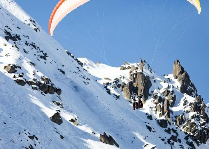 Le Paradis 24 - Year *